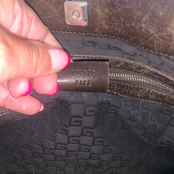 Authentic Gucci Shoulder Bag - Picture 9 of 11